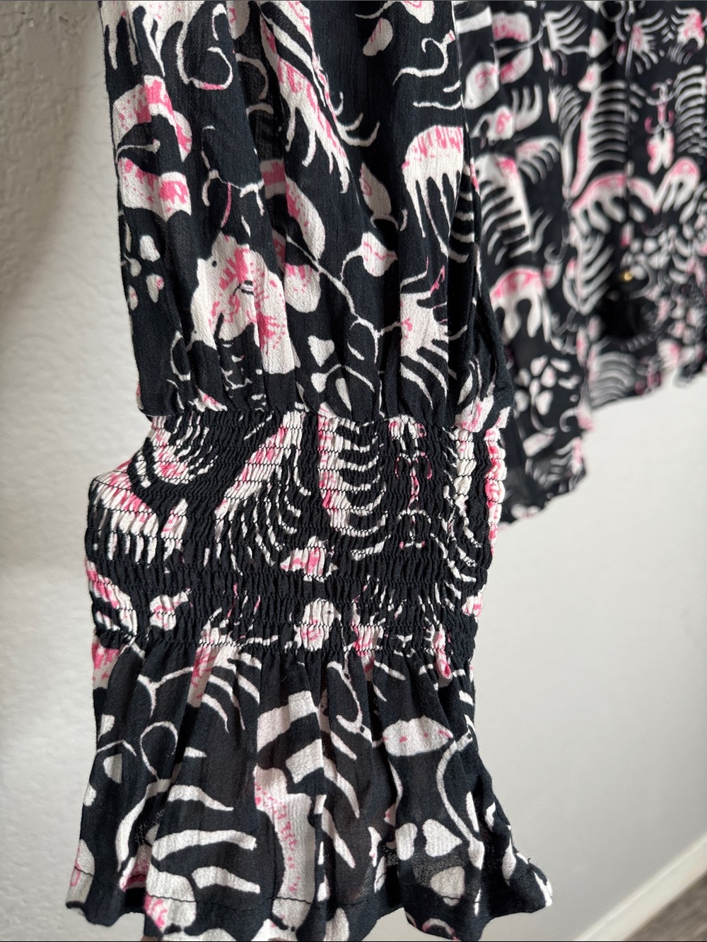 Figue Lianna Blouse Top XS Black Pink Long Sleeve - Picture 4 of 10